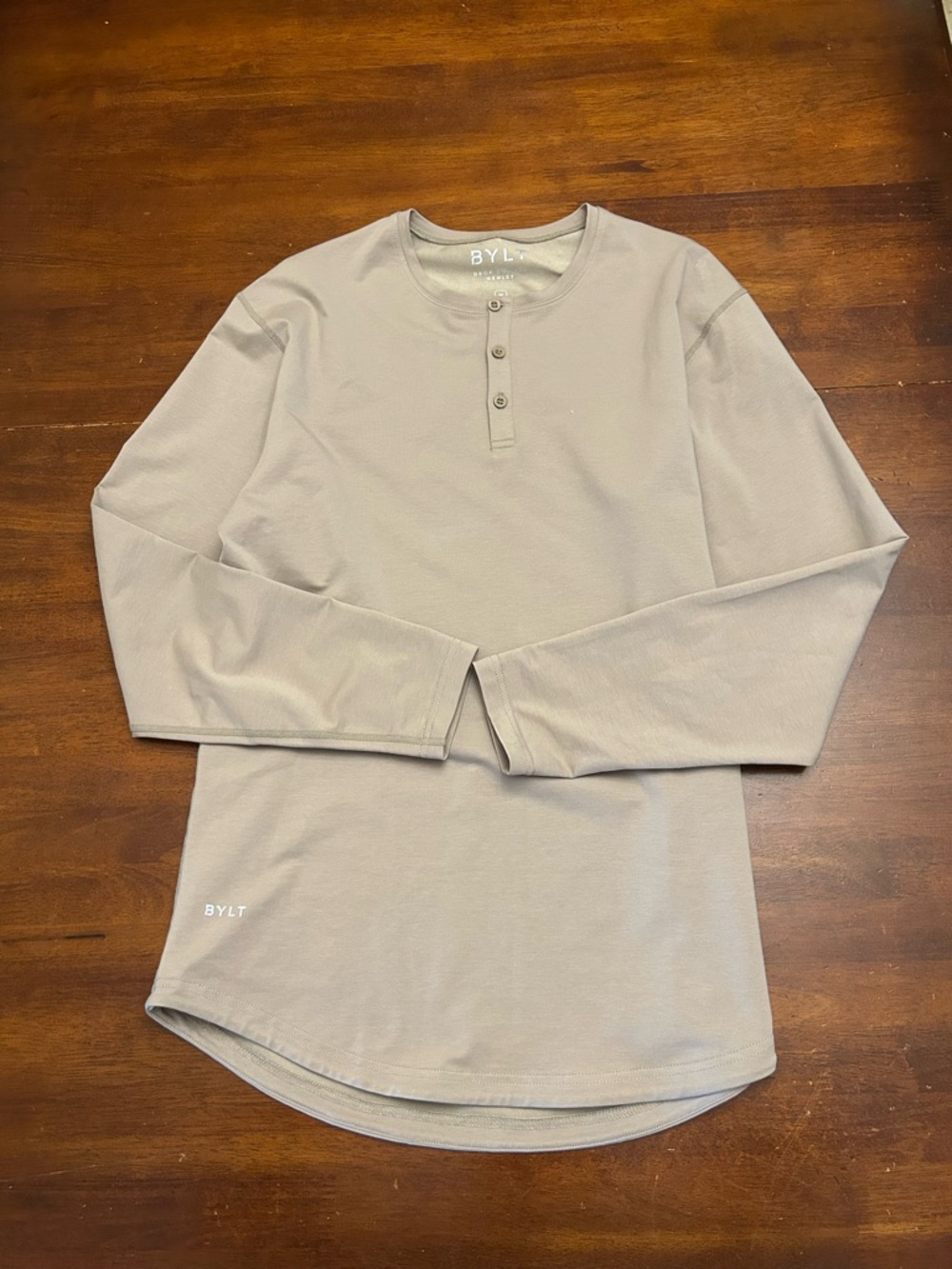 BYLT Basics Long-Sleeve Henley Shirt in Taupe